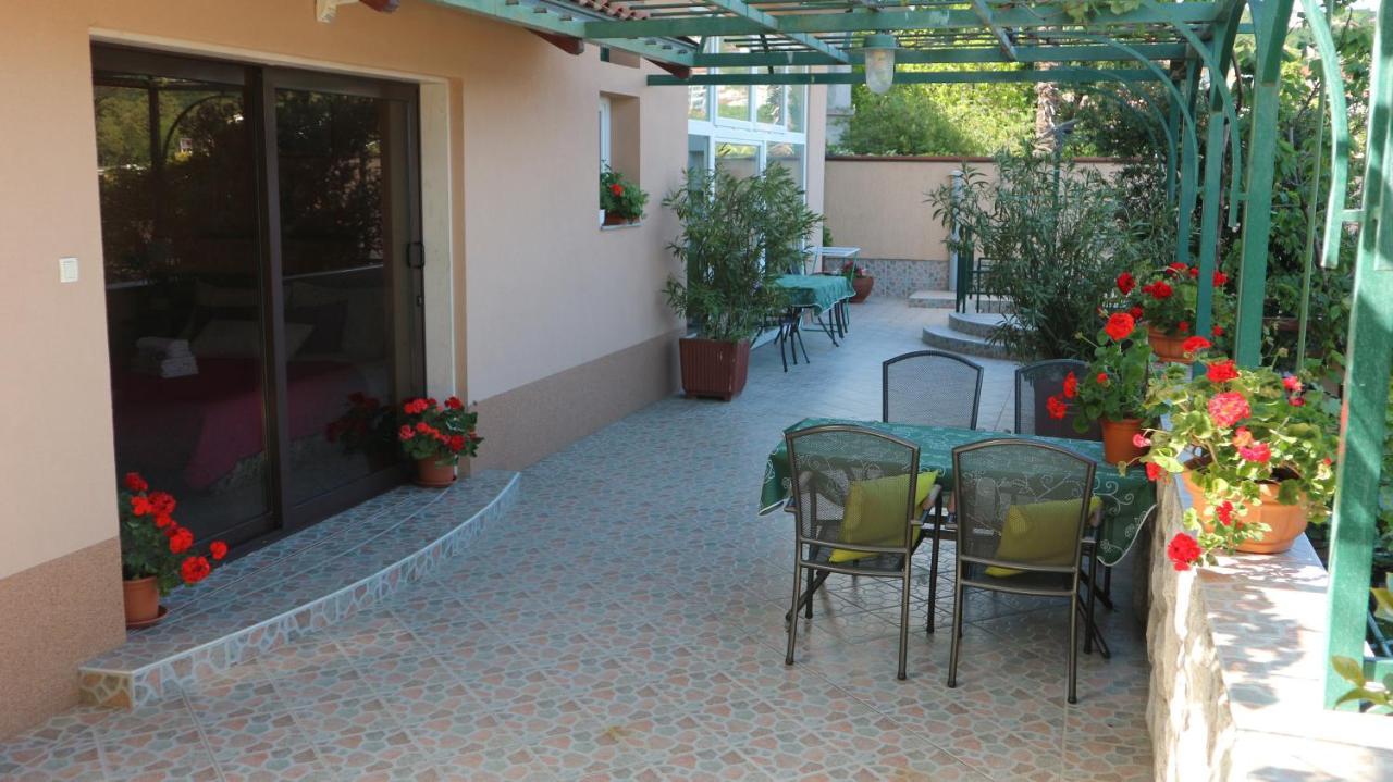 אופטיה Apartments Komel II מראה חיצוני תמונה