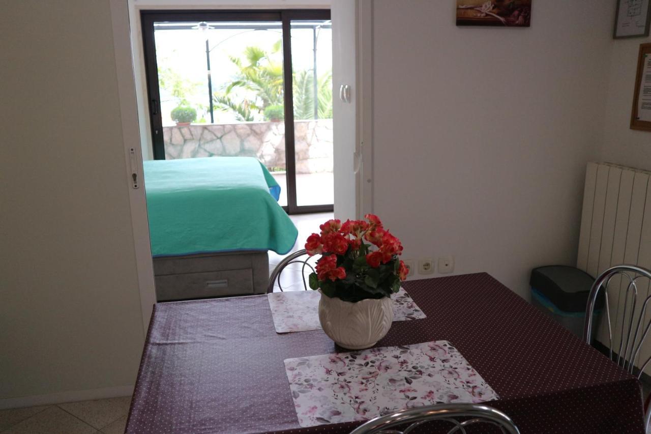 אופטיה Apartments Komel II מראה חיצוני תמונה