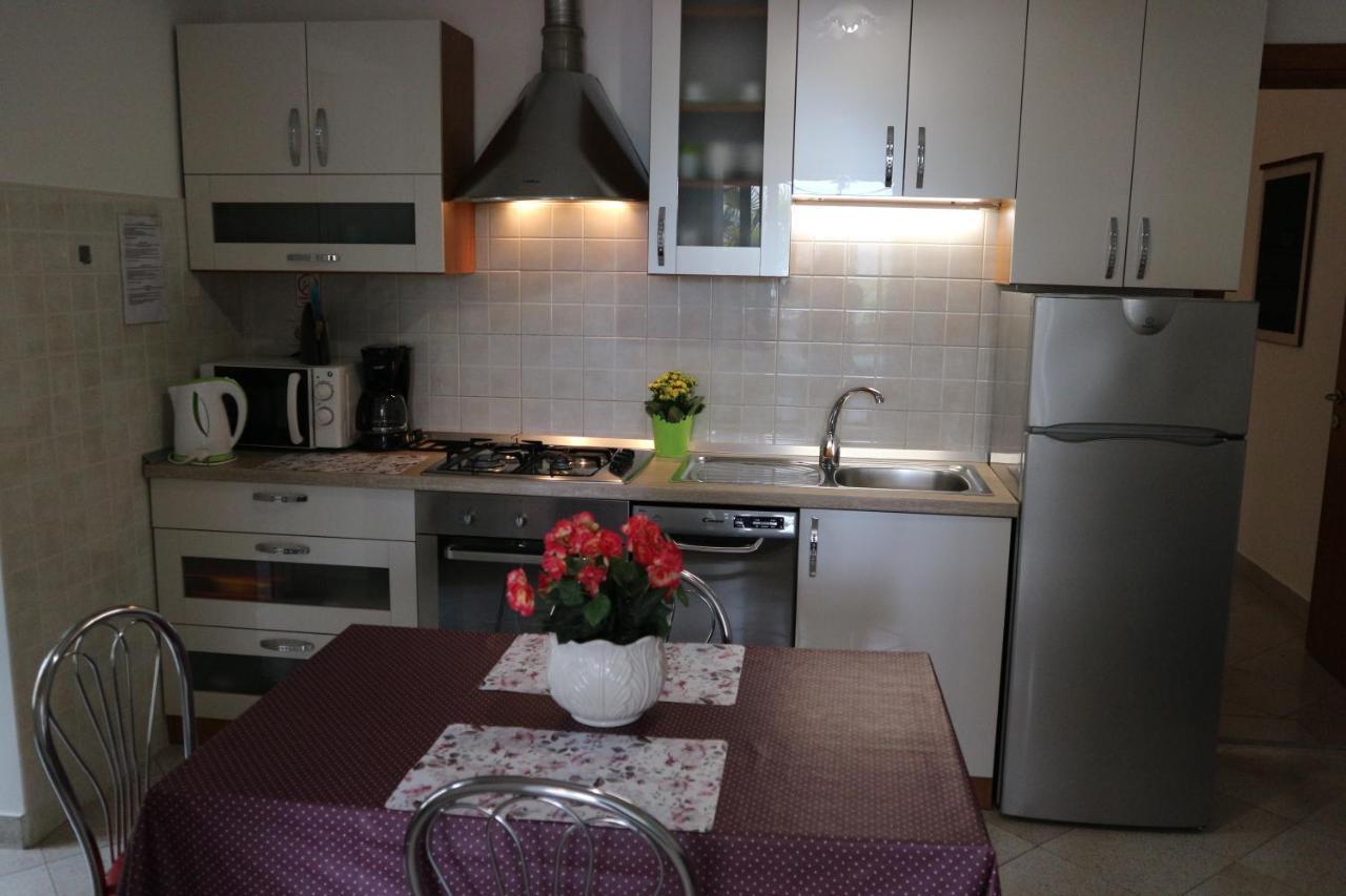 אופטיה Apartments Komel II מראה חיצוני תמונה