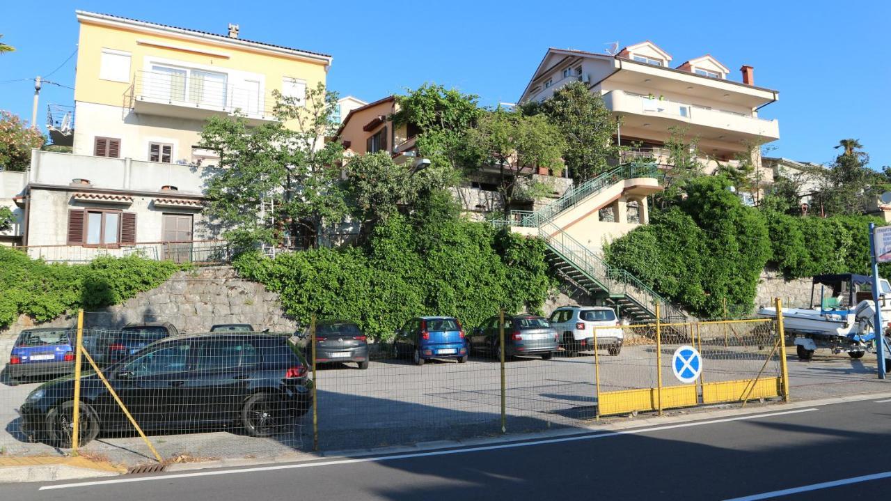 אופטיה Apartments Komel II מראה חיצוני תמונה