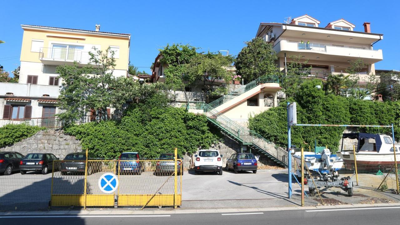 אופטיה Apartments Komel II מראה חיצוני תמונה