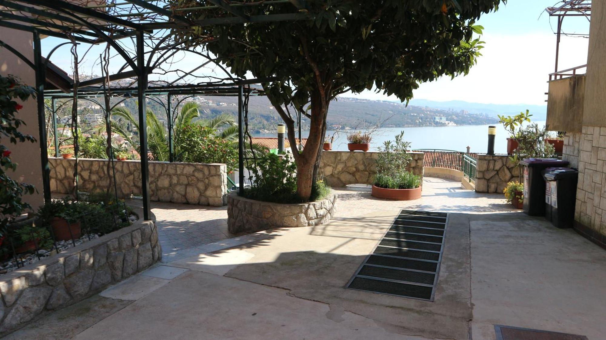 אופטיה Apartments Komel II מראה חיצוני תמונה